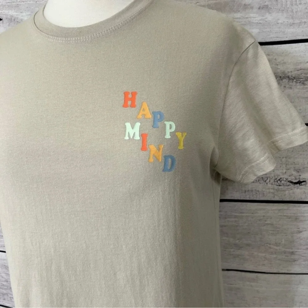 Brooklyn Cloth Boys Happy Mind Smiley Face Graphic Tee Tan Beige Large L